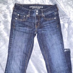 AMERICAN EAGLE Outfitters Dark Blue Jeans